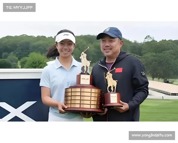 刘国梁15岁女儿勇夺高尔夫职业赛首冠成就历史之最 刘国梁15岁女儿勇夺高尔夫职业赛首冠成就历史之最